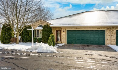 12969 Little Hayden Cir, Hagerstown, MD 21742 - photo 2