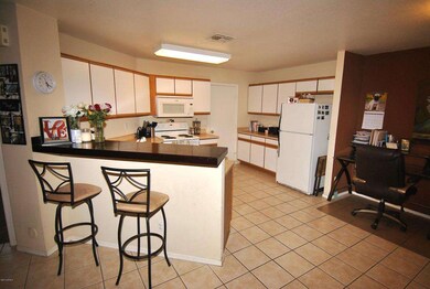 07 Kitchen