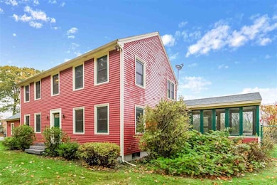 320 Stark Hwy S, Dunbarton, NH 03046 - photo 2