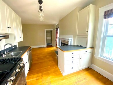 15 Lafayette St unit D, Wakefield, MA 01880 - photo 4
