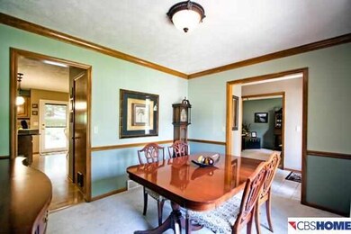 17026 Holmes Cir, Omaha, NE 68135 - photo 5