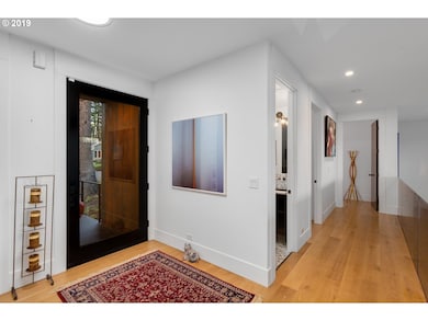 4660 Upper Dr, Lake Oswego, OR 97035 - photo 3