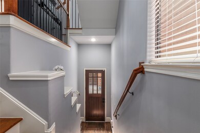 Split Foyer