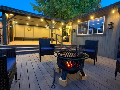 8663 E Evans Creek Rd, Rogue River, OR 97537 - photo 6