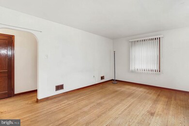 1244 W Princess St, York, PA 17404 - photo 2