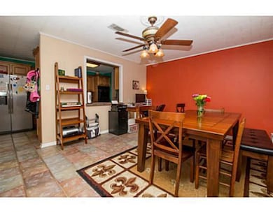 212 Iris Park Dr, Pineville, LA 71360 - photo 4