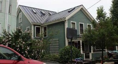 6 Dalton St, Newburyport, MA 01950 - photo 2