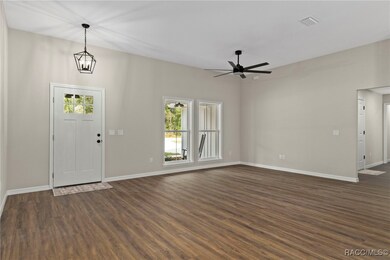 922 E Hobart Ln, Hernando, FL 34442 - photo 4