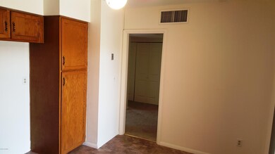 4-Kitchen to entry_141553
