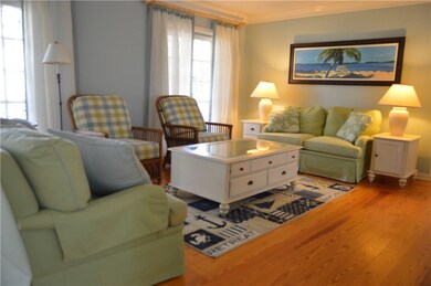 746 Azalea Ln, Vero Beach, FL 32963 - photo 4