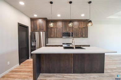 1407 N Alinia Ave, Tea, SD 57064 - photo 4