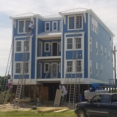 211 Ocean Breeze Dr, Atlantic Beach, NC 28512 - photo 2