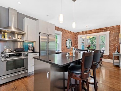 6 Shailer St unit 2, Brookline, MA 02446 - photo 5