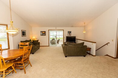 1507 Bogey St SW unit 17, Byron Center, MI 49315 - photo 5