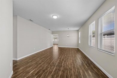 5713 Hawkpark Blvd, Lithia, FL 33547 - photo 5