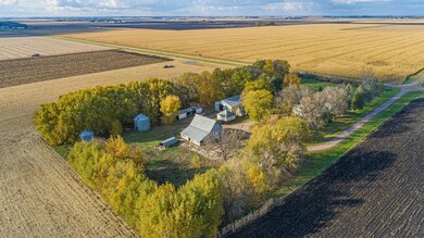 40497 356th St, Le Sueur, MN 56058 - photo 2