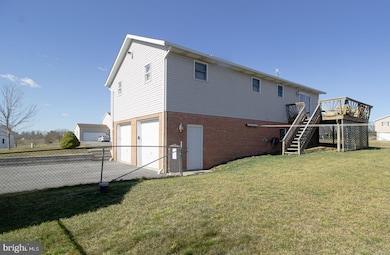 2575 Rocky Spring Rd, Chambersburg, PA 17201 - photo 6