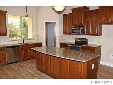 1115 Wren Cir, Copperas Cove, TX 76522 - photo 3