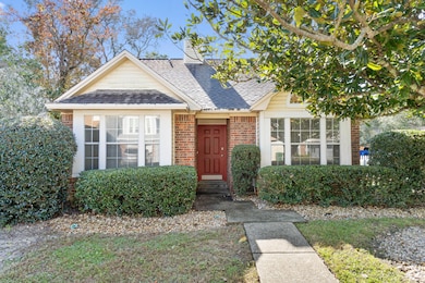 110 Parkwood Dr, Niceville, FL 32578 - photo 3