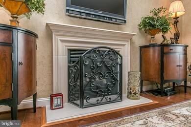 717 President St, Baltimore, MD 21202 - photo 7