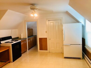 41 Washington St unit 2, Franklin, MA 02038 - photo 3