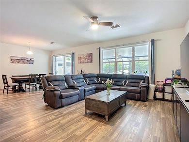 10703 Southern Forest Dr, Riverview, FL 33578 - photo 2