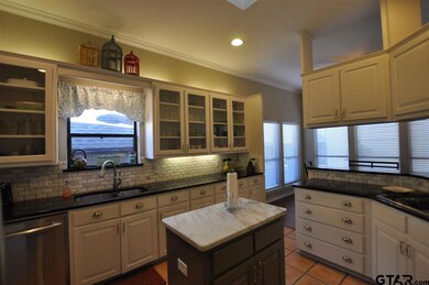 904 Woodhall Ct, Tyler, TX 75703 - photo 6