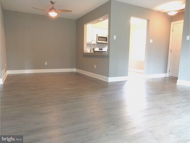 515 Shetland Ct unit 515, Sewell, NJ 08080 - photo 5