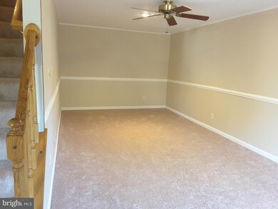 12606 Kempston Ln unit 6, Woodbridge, VA 22192 - photo 7