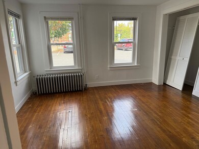 38 Franklin St, Claremont, NH 03743 - photo 7