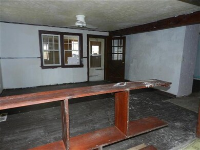 334 S 9th Ave, Beech Grove, IN 46107 - photo 6