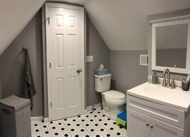 212 W Main St, Newburgh, IN 47630 - photo 5