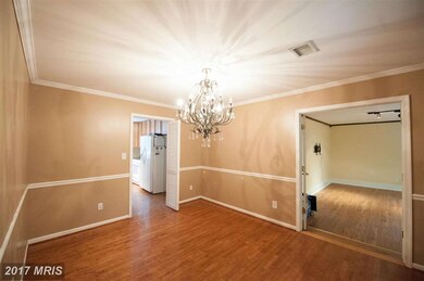 6803 Caitlin Ct, Warrenton, VA 20187 - photo 5