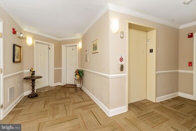 305 Wyndham Cir unit 305K, Owings Mills, MD 21117 - photo 3