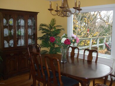 11 Hawthorn Hill, Louisville, KY 40204 - photo 4