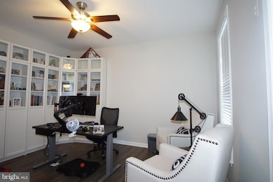 17665 Marbury St, Round Hill, VA 20141 - photo 4