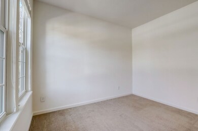 12881 Thames Dr, Fishers, IN 46037 - photo 3