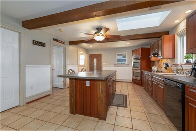 8038 Spring Creek Rd, Alburtis, PA 18011 - photo 6