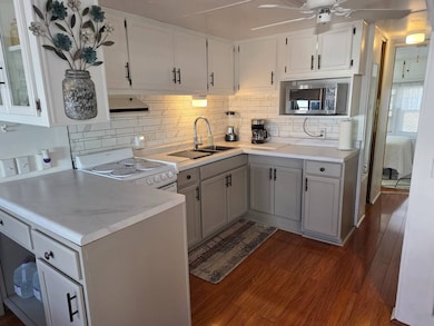 9207 Bolton Ave unit 37, Hudson, FL 34667 - photo 2