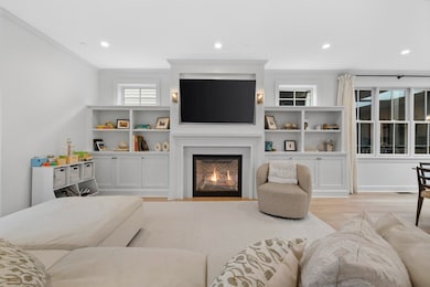 617 E 7th St unit 2, Boston, MA 02127 - photo 3