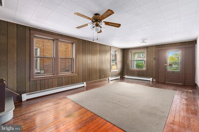 320 E 4th St, Boyertown, PA 19512 - photo 7