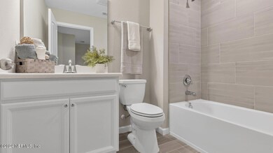 JAX_1708_Lincoln_Bath2_F2_Web