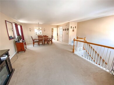 422 S Oak St, Freemansburg, PA 18017 - photo 3