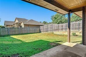 1808 Woodland Park Dr, Denison, TX 75020 - photo 2