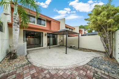 7827 SW 106th Cir unit 7827, Miami, FL 33173 - photo 2