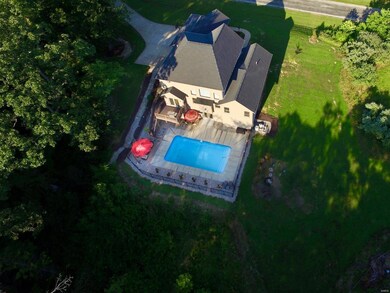 5469 Barber Ln, Freeburg, IL 62243 - photo 7