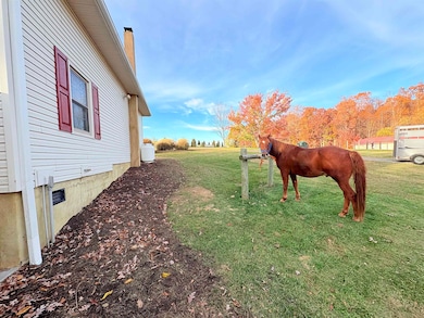 2740 Lantern Rd, Radford, VA 24141 - photo 6