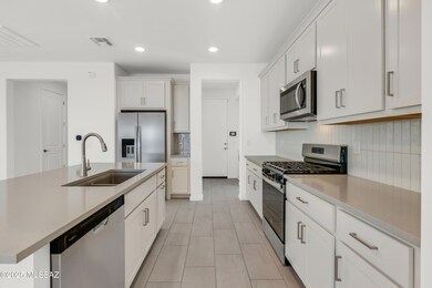 5924 E Jayden Ln, Tucson, AZ 85756 - photo 4