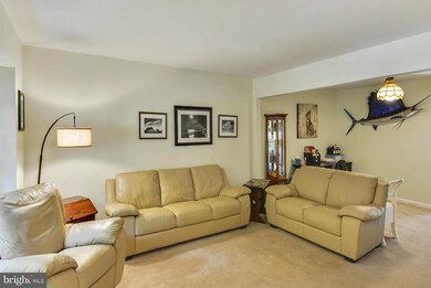 3714 Gelderland Ct, Olney, MD 20832 - photo 6