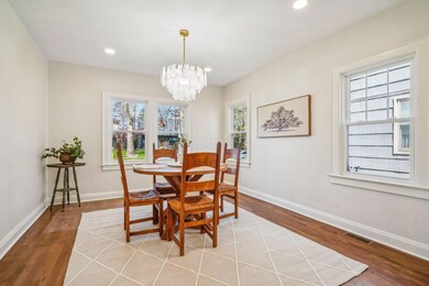 33-web-or-mls-228-s-roosevelt-ave